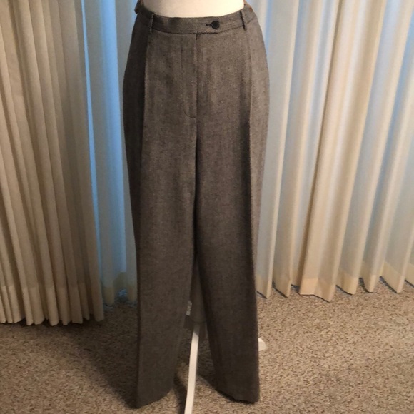 Evan Picone Wool Tweed Suit in Size 10 - Picture 3 of 8